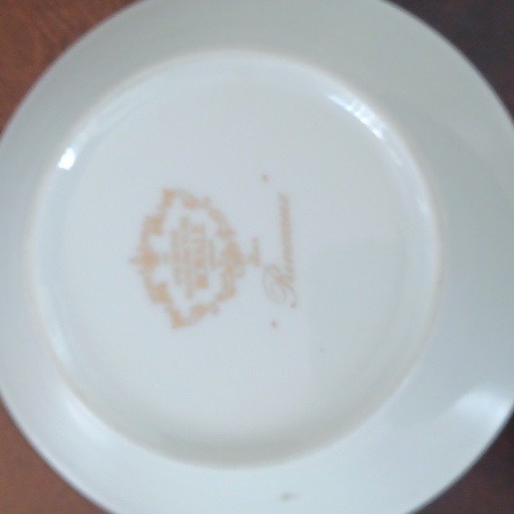 Royale Rinceaux Limoges plate - Picture 2 of 5